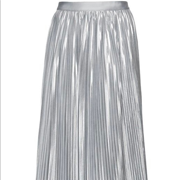 Banana Republic Silver pleated midi skirt - Picture 1 of 5